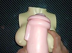 Trio with kissy and dolly in missionary and handjob 😈