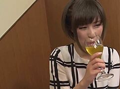 I discovered this unpublished video of honoka orihara, the former gravure idol with soft natural big tits on her fair skin.