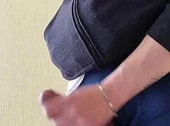 想撸这根巨屌吗？