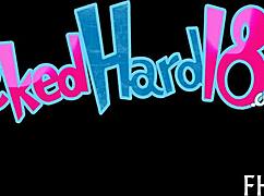 Hot eighteen year old teen girl