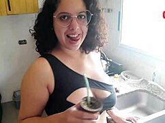 Chubby stepsis in bikini gives blowjob to lucky stud in kitchen