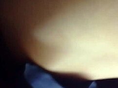 bajo falda en el bus reveals sexy latina secrets