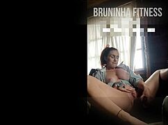 Brasileira Cheia De Tesão Siririca Assistindo Pornô - Completo No Red