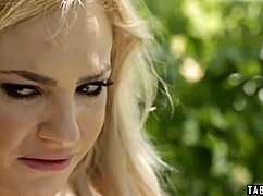 Dahlia Sky screams in double penetration at audition!