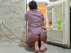 My Neighbor Cleans Without Thong! Fuck Her Now!