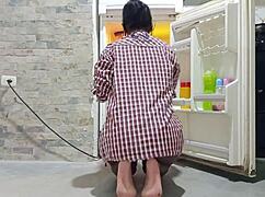 My Neighbor Cleans Without Thong! Fuck Her Now!