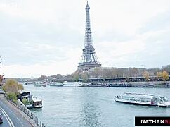 娜塔莎·尼斯巨乳自然奶摇晃女王范😈