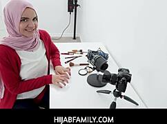 Hijabfamily - Arab Teen Stepsister Naudi Nala Needs 1000 Dollars Loan From Hung Stepbro