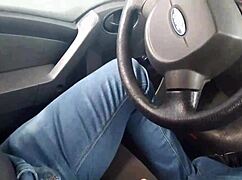 Uber driver gets special payment from neighbor's wife in the car