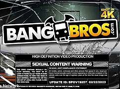 Massive cock vs stepdaughter in deepthroat and facial