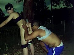 Uma Corrida Noturna Termina Em Sexo No Parque