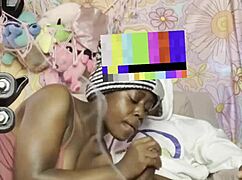 Casual couch fuck with petite ebony