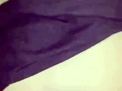 Amoosinas cums on white ass in airport wc