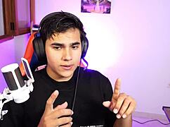 pareja de streamers follan en directo por primera vez