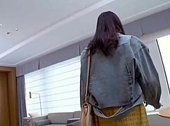 Slender Model Babysitter Rides Hardcore