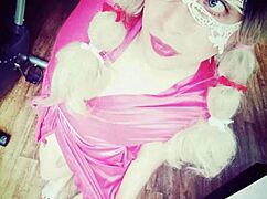 Tranny babe veronica mix shakes ass in alien fetish