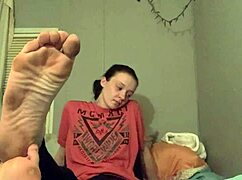 These Dirty White Girl Feet Are So Fetish-Worthy 😘