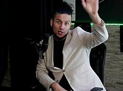 Cadu Shares Fetish Massage and Squirting Story