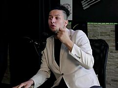 Cadu Shares Fetish Massage and Squirting Story