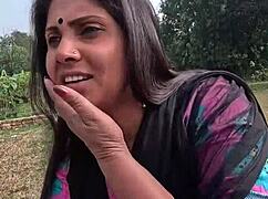 is bengali hot sexy bhabi having romantic sex?