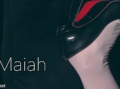 Do You Want to Be My Devoted Foot Lover?