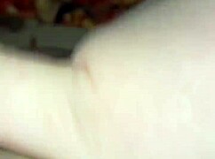 Saudi Teen Snoewwhite Masturbates With Food!