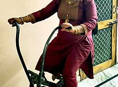 Indian desi bhabhi working out with gym boys