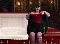 Granny Vampyra My Strapon Stroking Orgasms