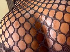 Petite Bubble Butt Riding