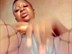 Homemade squirting session with big pussy lips using toys after getting horny alone