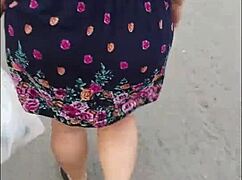 Hey, check out this venezolana hitting the streets