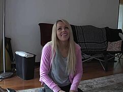 Zoey Monroe's Shaven Pussy Splattered with Hot Jizz!