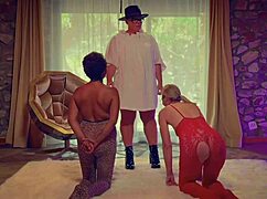 Dominatrix Mistress April Trains Rosie's Pee Toilet with Fisting