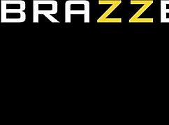 hailey rose and dream team unleash wild kitchen play with monster cocks and creamy finishes