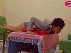 hansel thio here, serving up this horny indonesian mannequin just for you fans!