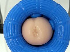 testing out this rubjoy robot fleshlight feels insanely real